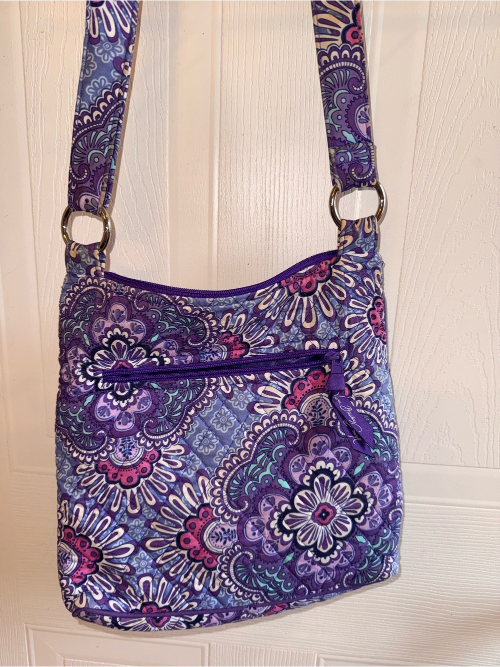 Vera Bradley crossbody bag in the retired Lilac Tapestry. - Picture 5 of 5